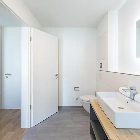 Apartmenthaus Vor Den Halligen Wattsegler De Luxe